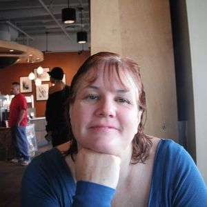 Meet your Posher, Caroline cindy